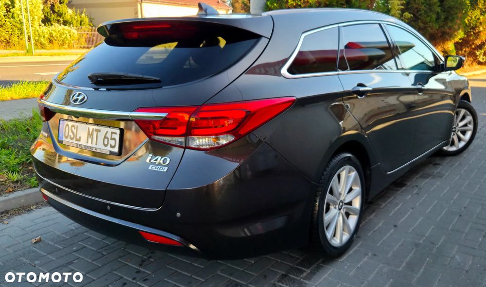 Hyundai i40 Kombi 1.7 CRDi DCT Premium - 12