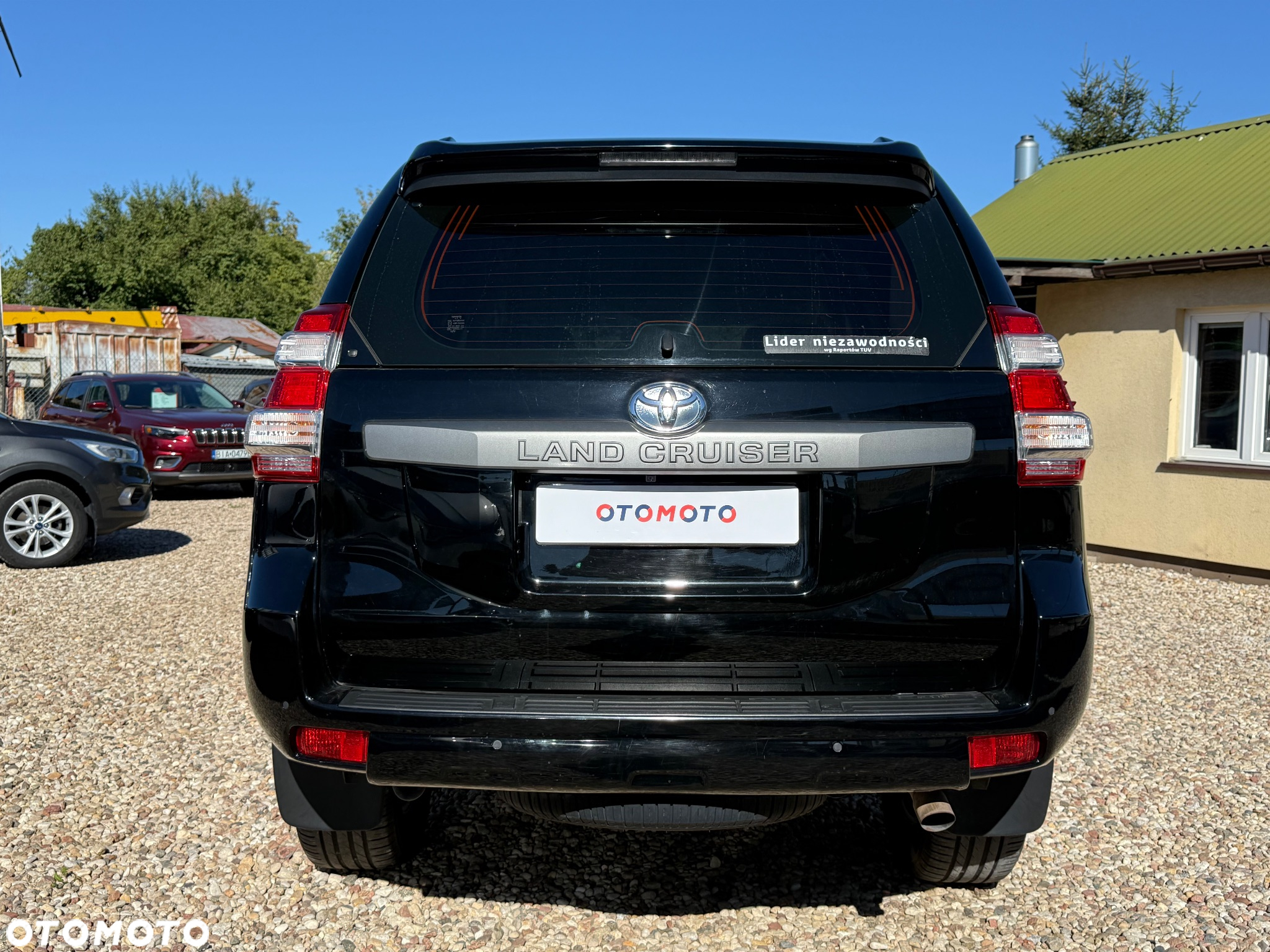 Toyota Land Cruiser - 11
