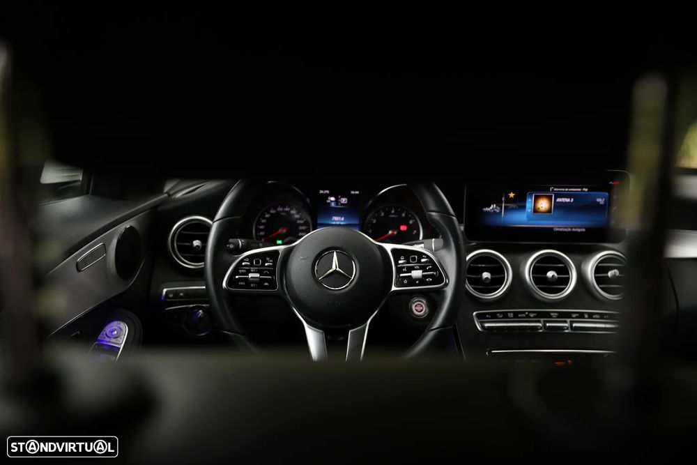 Mercedes-Benz C 300 e T 9G-TRONIC Avantgarde - 14