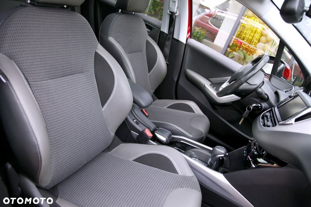 Peugeot 2008 - 18