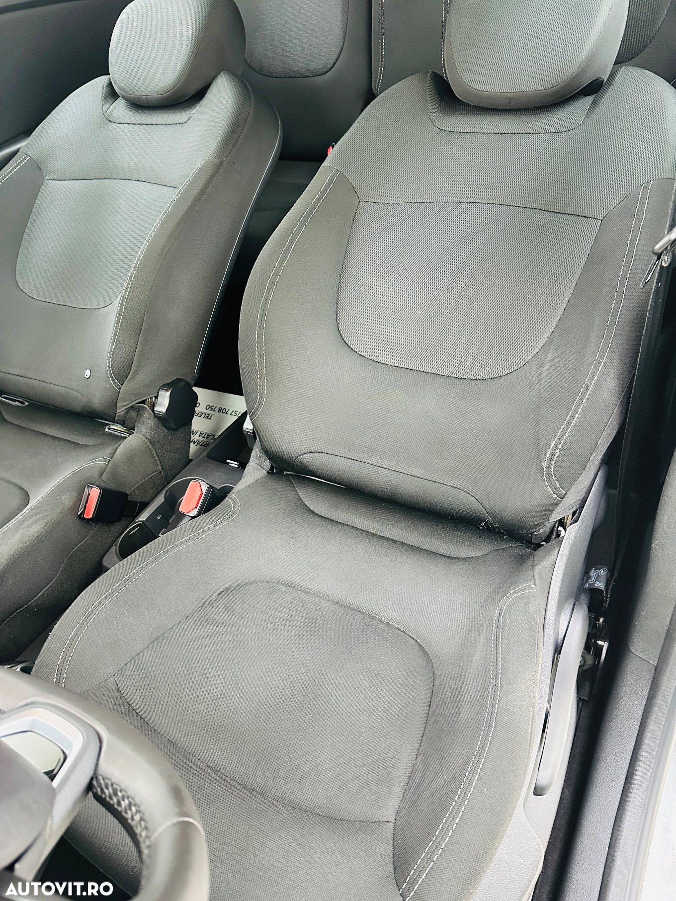 Renault Captur - 21