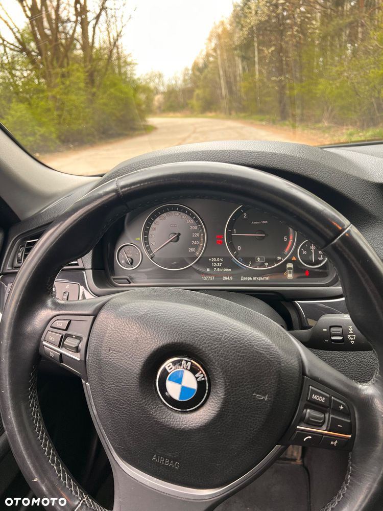 BMW Seria 5 520d - 11