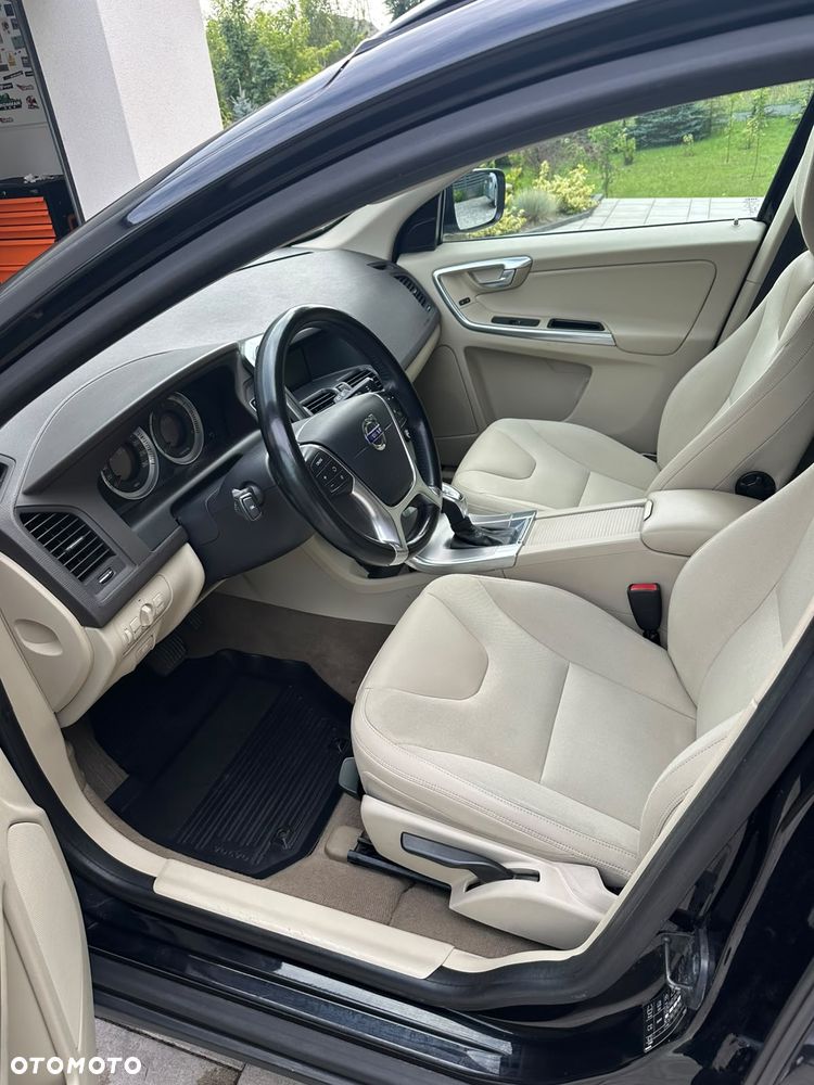 Volvo XC 60 - 5