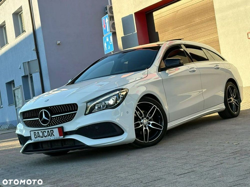 Mercedes-Benz CLA 200 7G-DCT AMG Line - 1