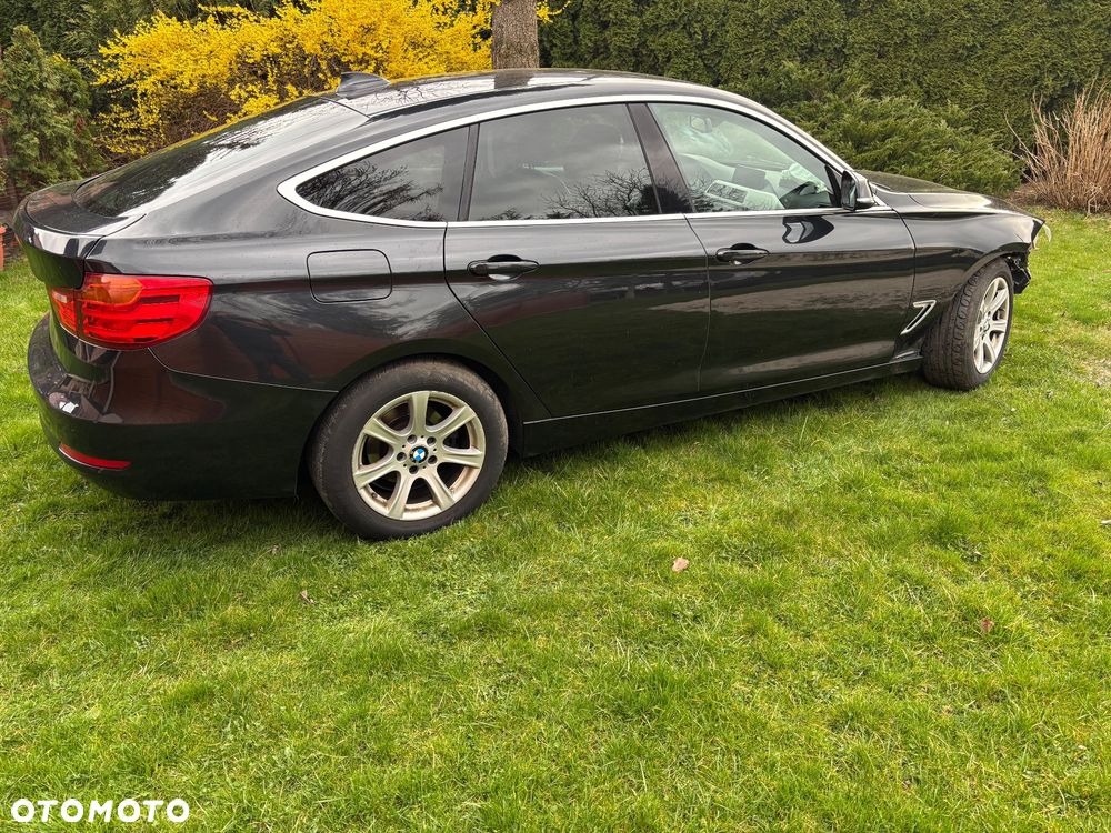 BMW 3GT 320d Sport Line - 10