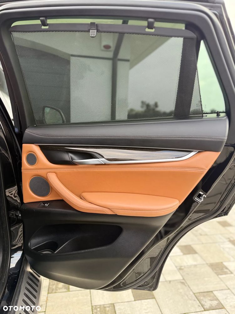 BMW X6 xDrive35i - 16
