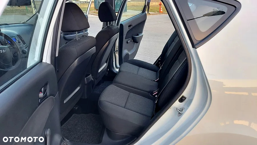 Hyundai i30 1.4 White Edition - 16