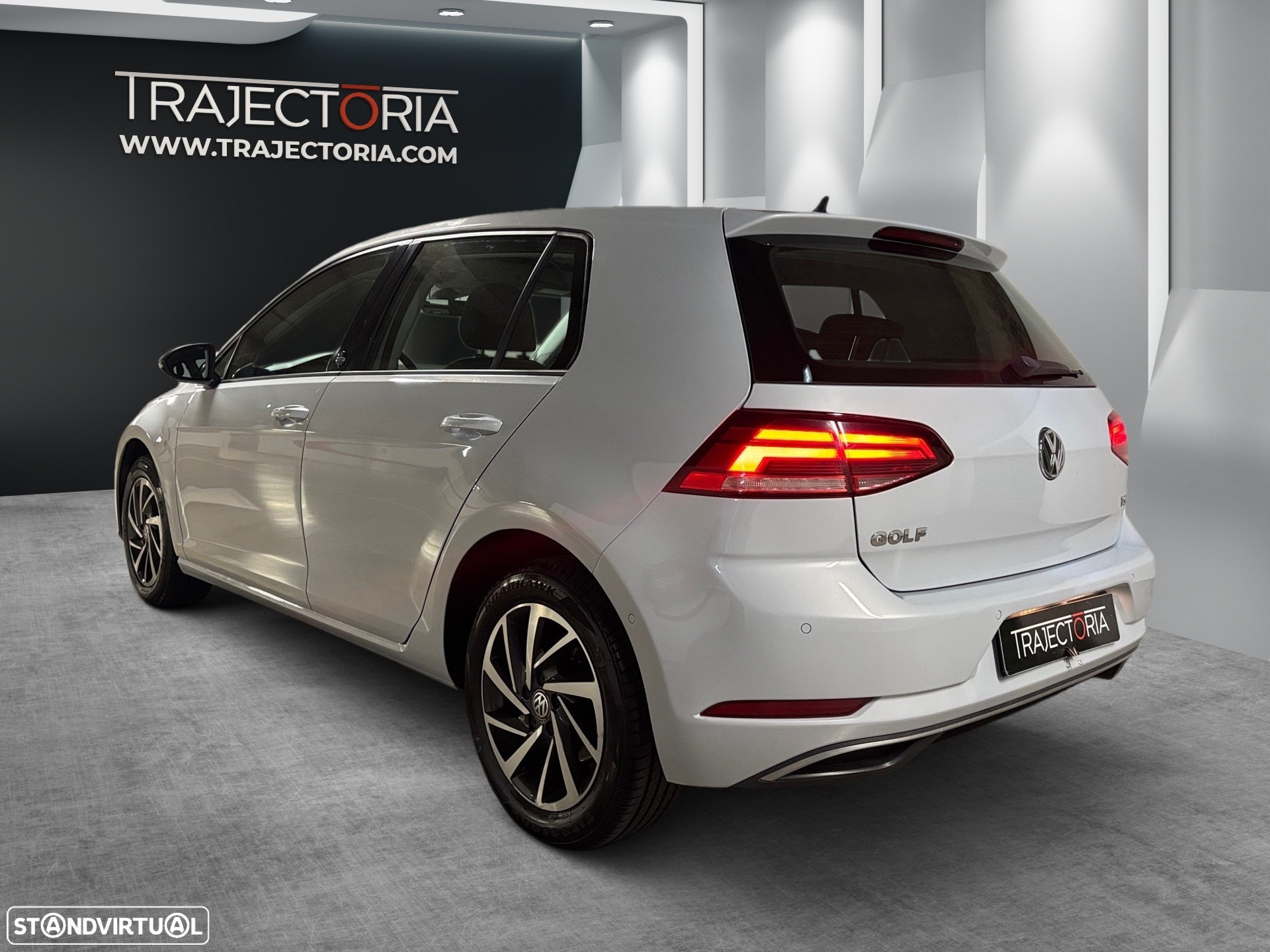 VW Golf 1.0 TSI Trendline DSG - 20