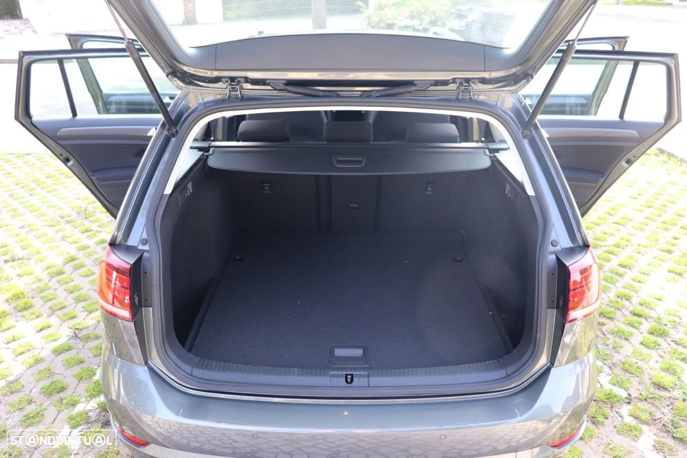 VW Golf Variant 1.6 TDi Confortline - 13