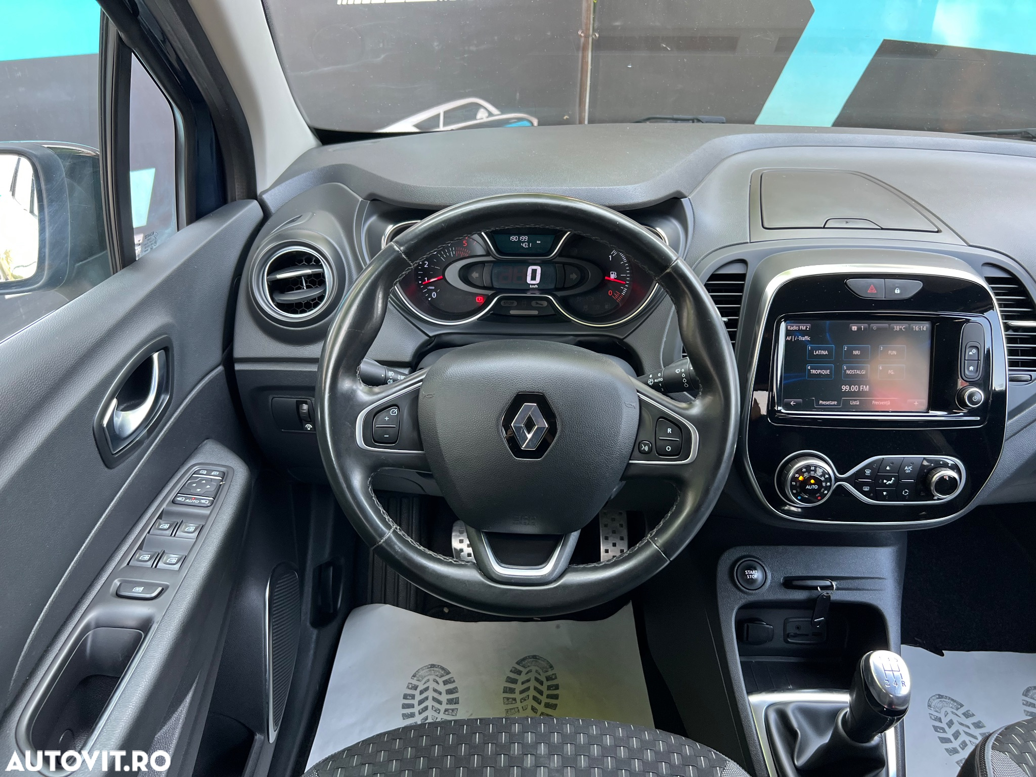 Renault Captur (ENERGY) dCi 90 INTENS - 10