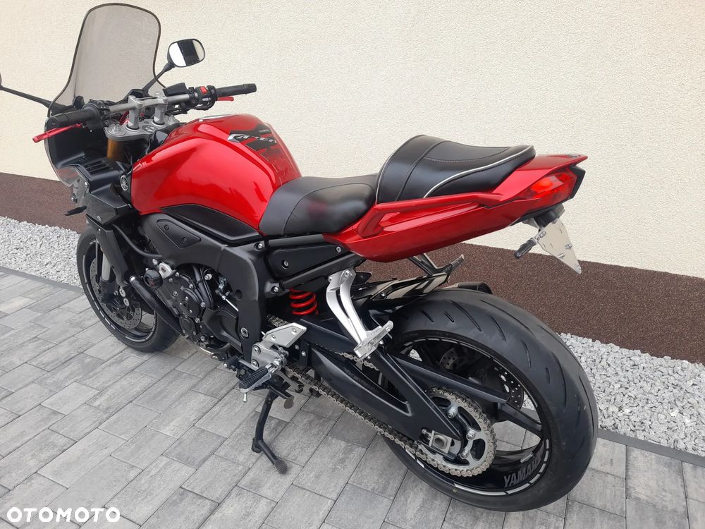 Yamaha FZ - 38