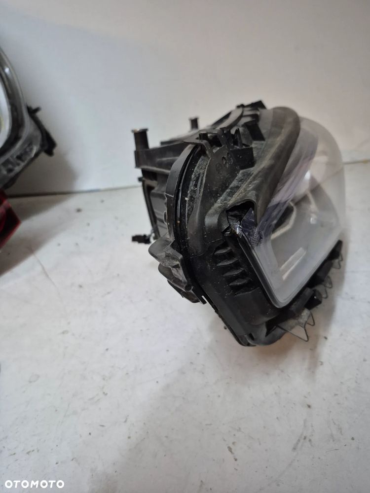 Mercedes CLA A118 lampa  A1189063900 - 9