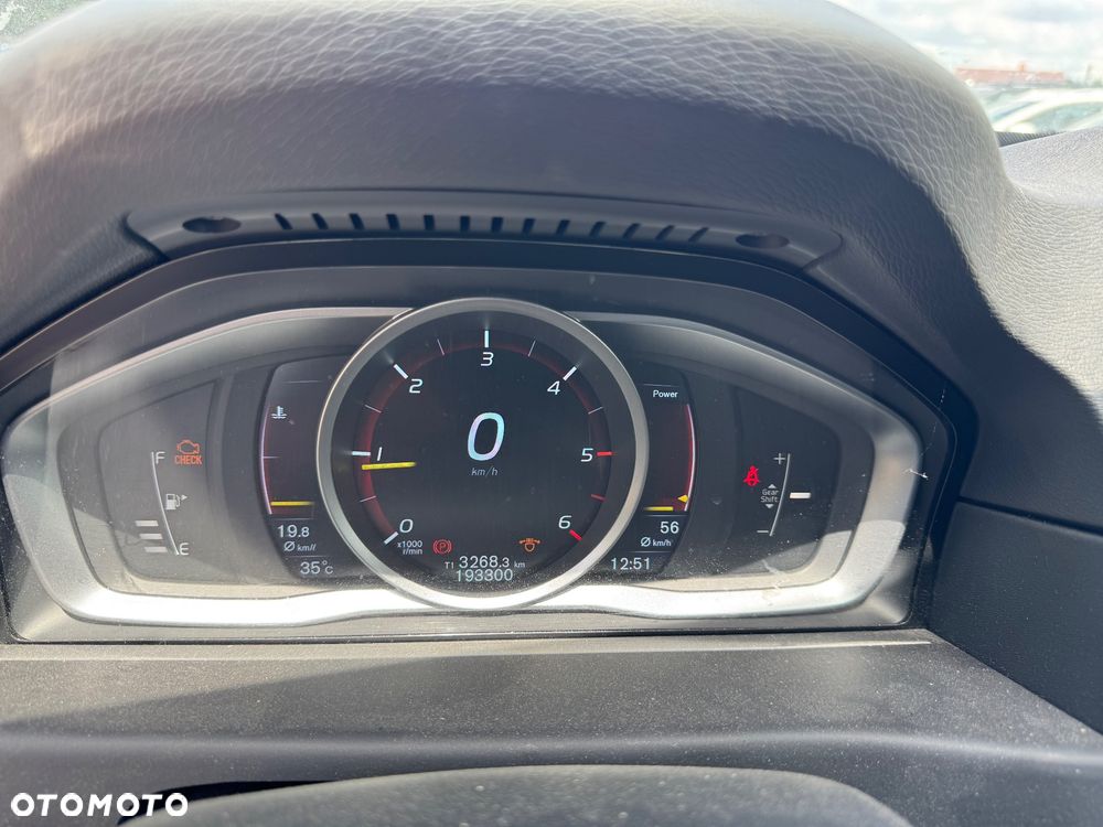 Volvo V70 D3 Drive-E Momentum - 20