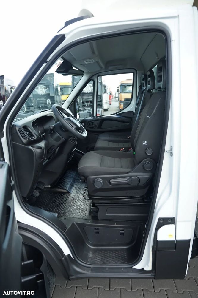 Iveco DAILY 35-160 / CONTAINER - 4,3 M / ELEVATOR SORENSEN - 750 KG / 3 LOCURI / DOUĂ / IMPORTAT / - 23