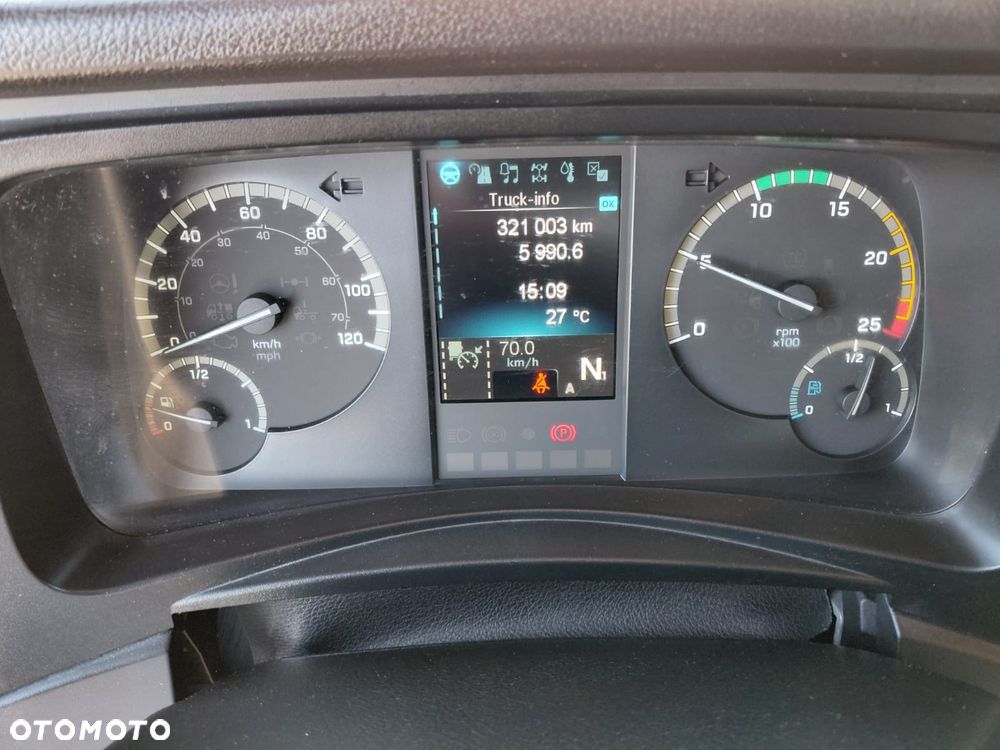 Mercedes-Benz Actros F 1851 BigSpace 510 KM retarder - 10