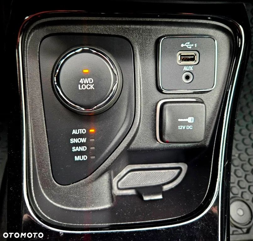 Jeep Compass 1.4 TMair Limited 4WD S&S - 29