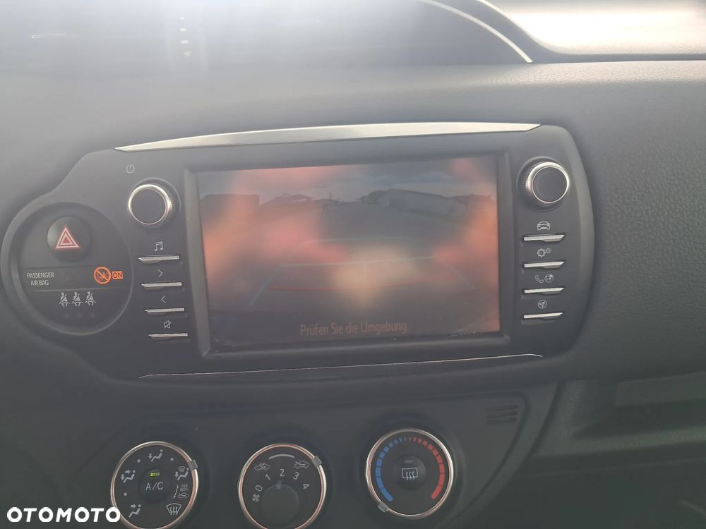 Toyota Yaris - 19