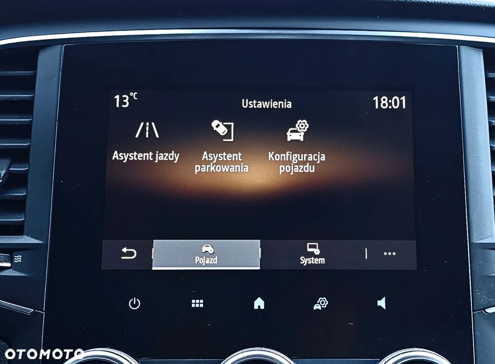 Renault Megane 1.5 Blue dCi Intens - 34