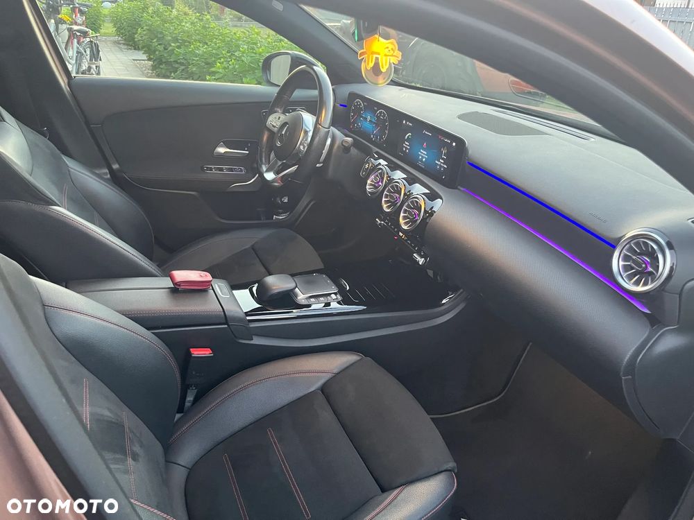 Mercedes-Benz Klasa A 200 AMG Line 7G-DCT - 22