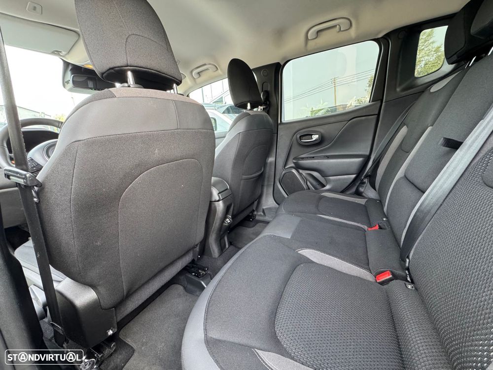 Jeep Renegade 1.6 MJD Limited - 17