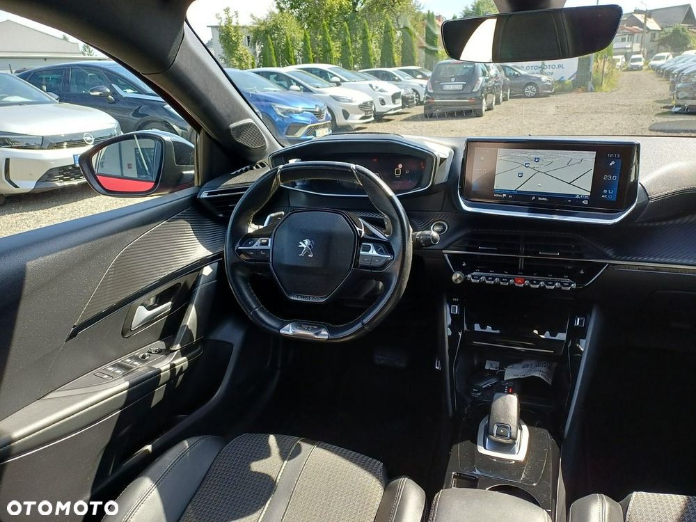 Peugeot 208 PureTech 100 EAT8 GT - 21