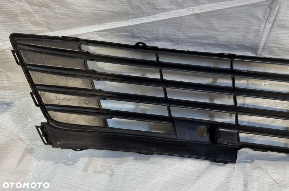 OPEL ASTRA L VI KRATKA ZDERZAKA PRZÓD 9839979680 - 8