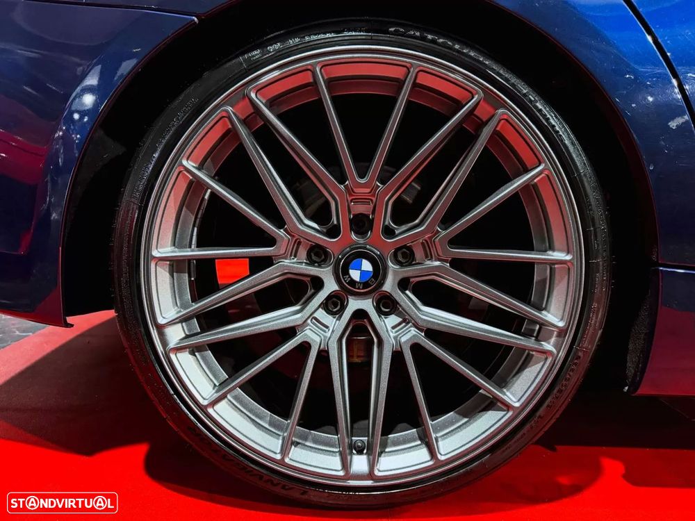 BMW 318 d Pack M - 6