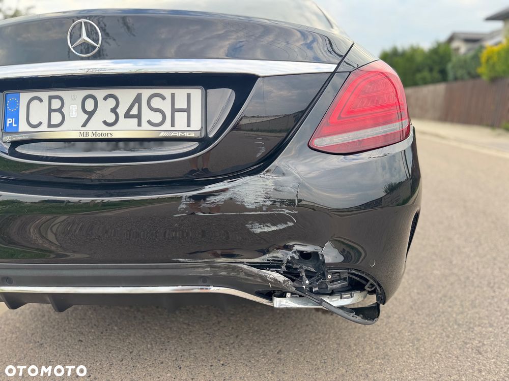 Mercedes-Benz Klasa C 220 d 9G-TRONIC - 11