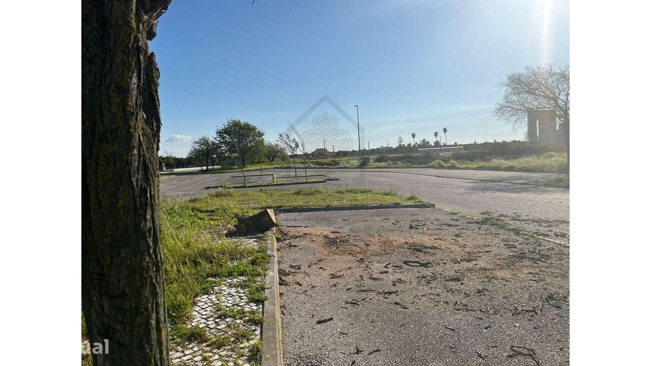 Terreno a 20 Minutos de  Lisboa - Grande imagem: 5/17