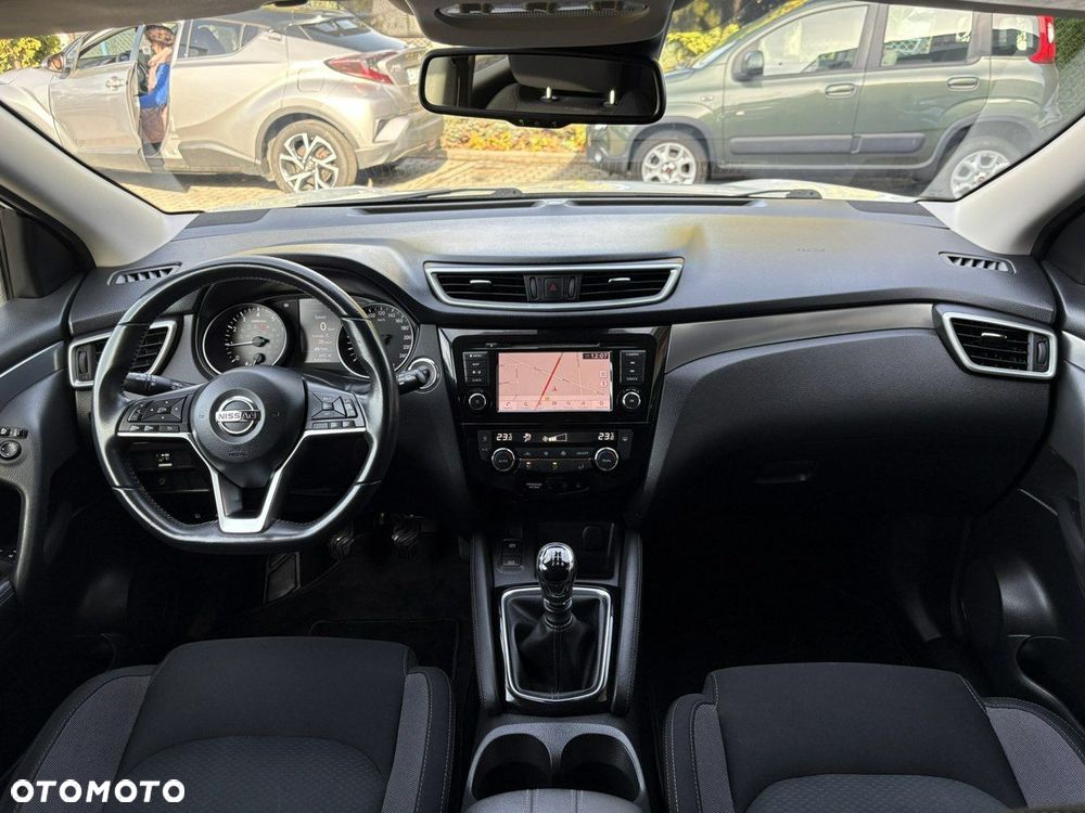 Nissan Qashqai - 11