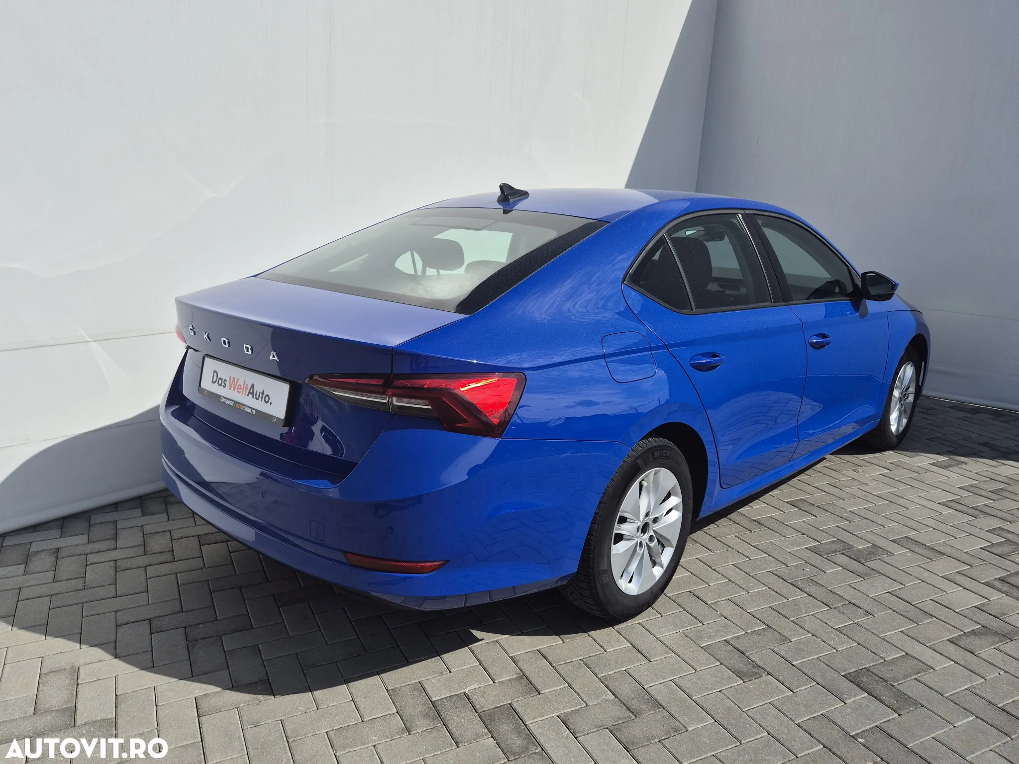 Skoda Octavia 2.0 TDI DSG Ambition - 5