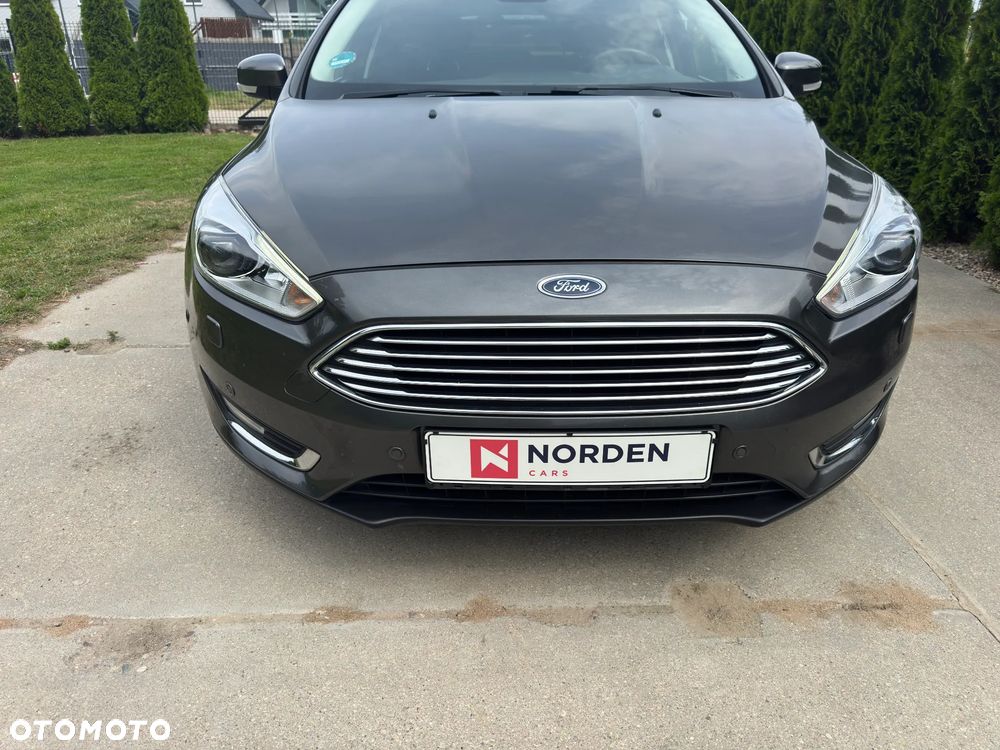 Ford Focus 1.0 EcoBoost Titanium - 10