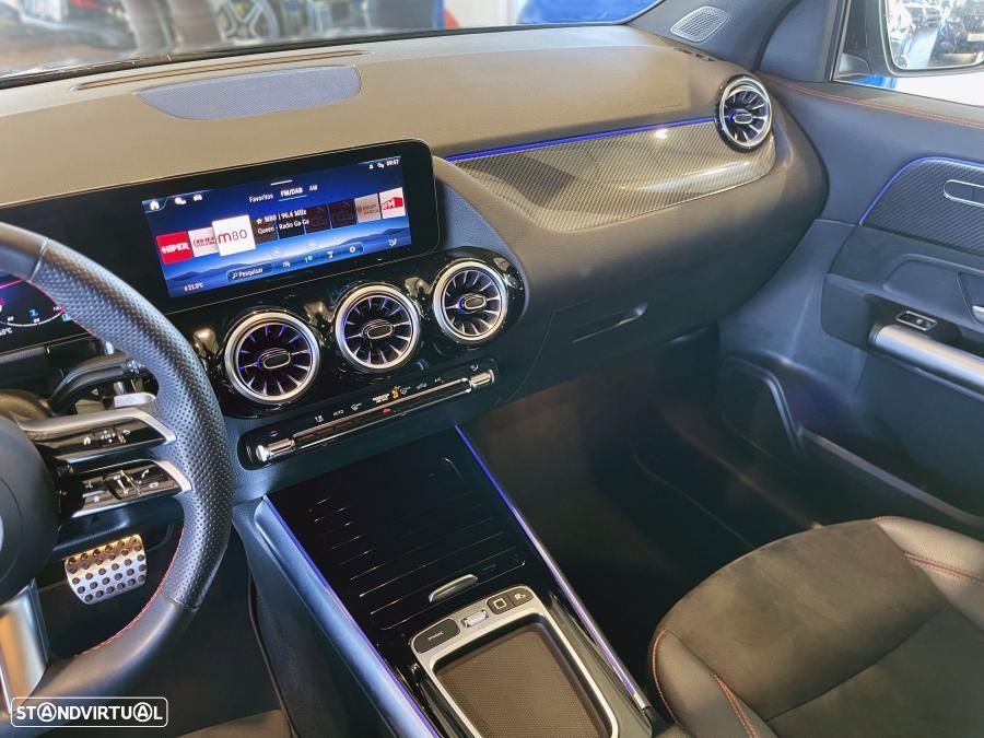 Mercedes-Benz GLA 200 d AMG Line - 18