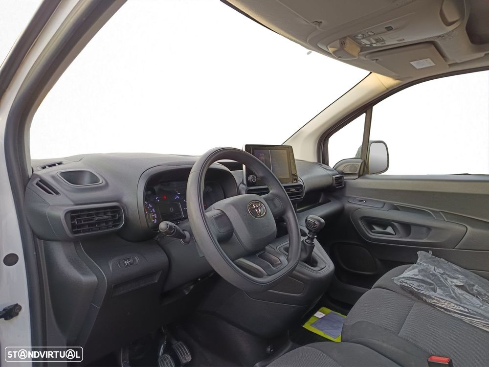 Toyota Proace City 1.5D L2 Exclusive - 10