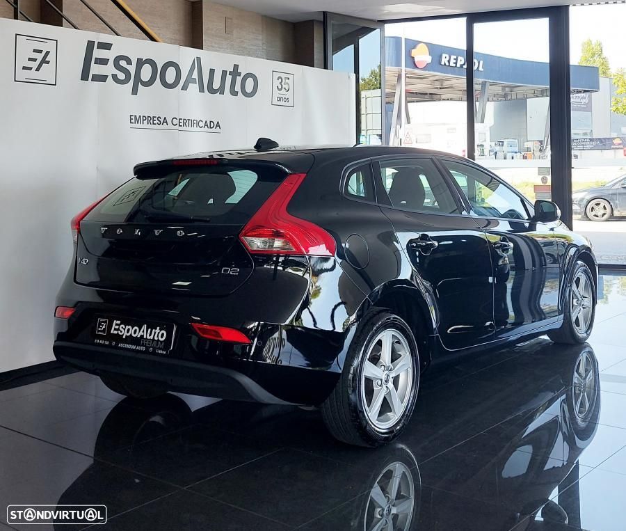 Volvo V40 2.0 D2 Kinetic Eco - 4