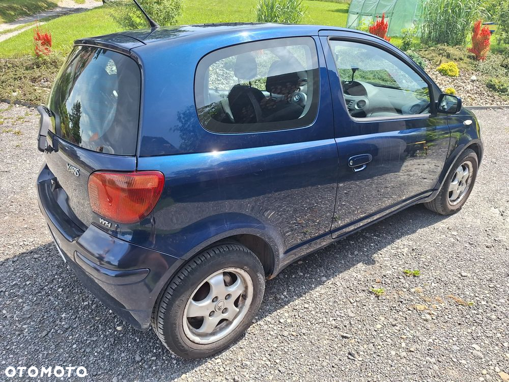 Toyota Yaris - 6