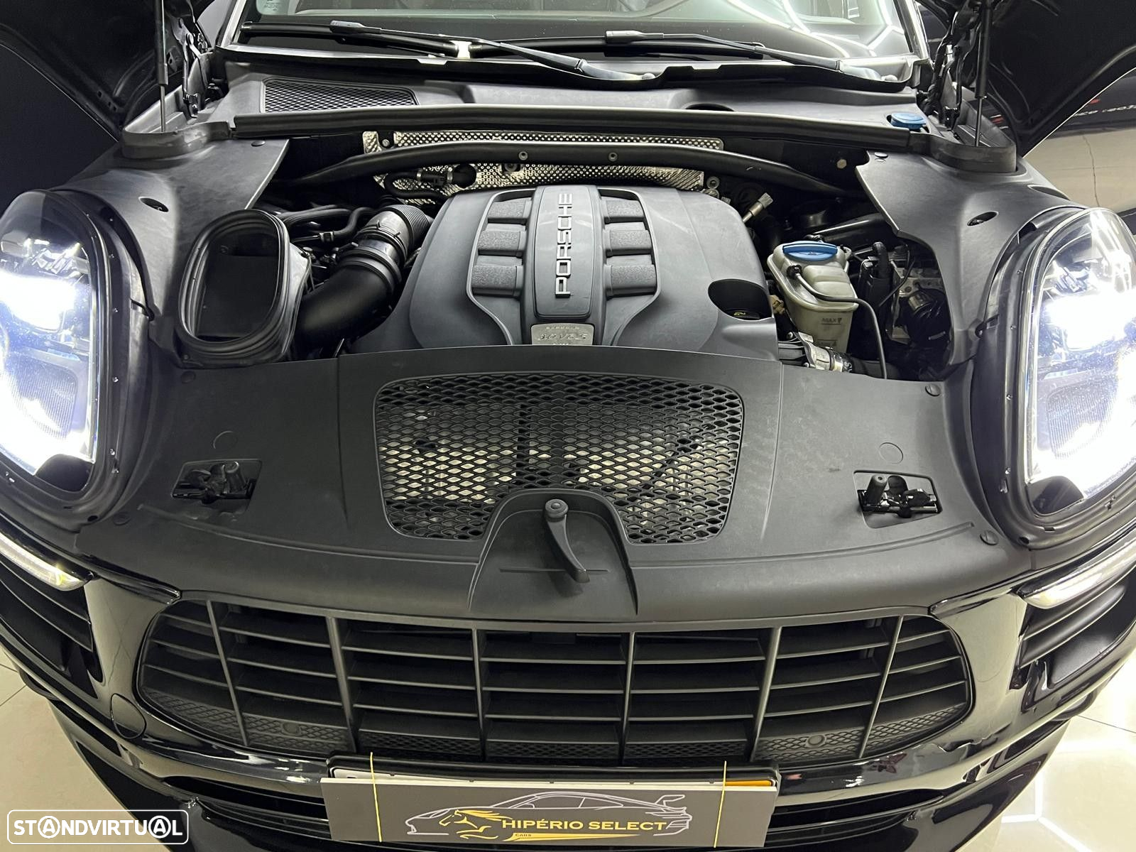 Porsche Macan S - 38