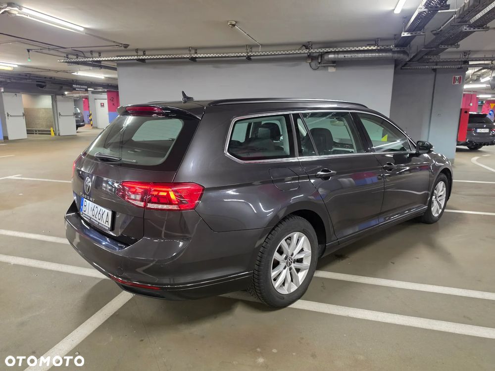 Volkswagen Passat 1.5 TSI EVO Business DSG - 9