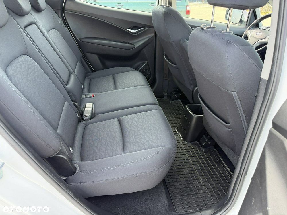 Hyundai ix20 1.6 CRDi blue Comfort - 31