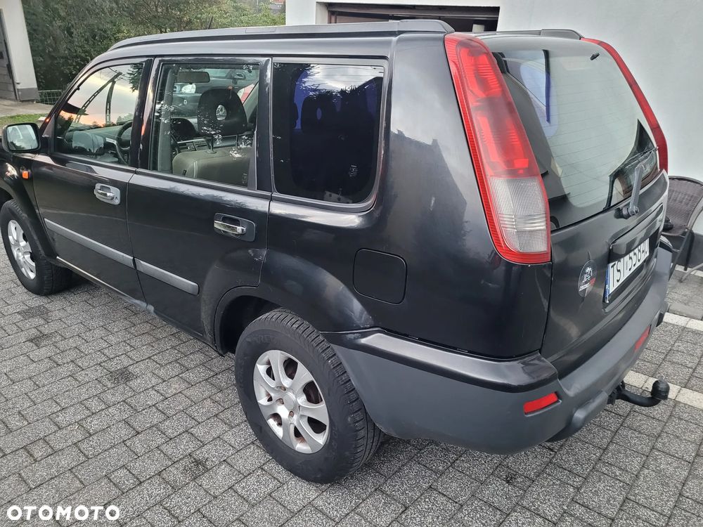 Nissan X-Trail 2.2 dCi Sport - 3