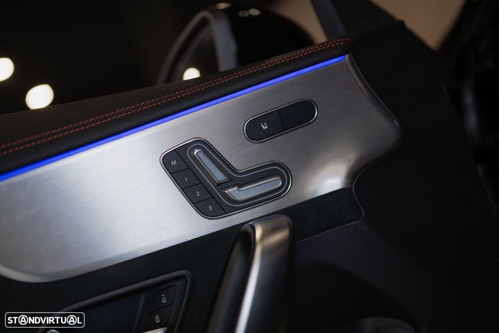 Mercedes-Benz CLA 250 e Shooting Brake AMG Line - 16