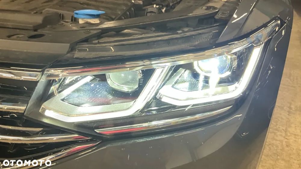 Volkswagen Tiguan 2.0 TDI SCR 4Mot Elegance DSG - 21