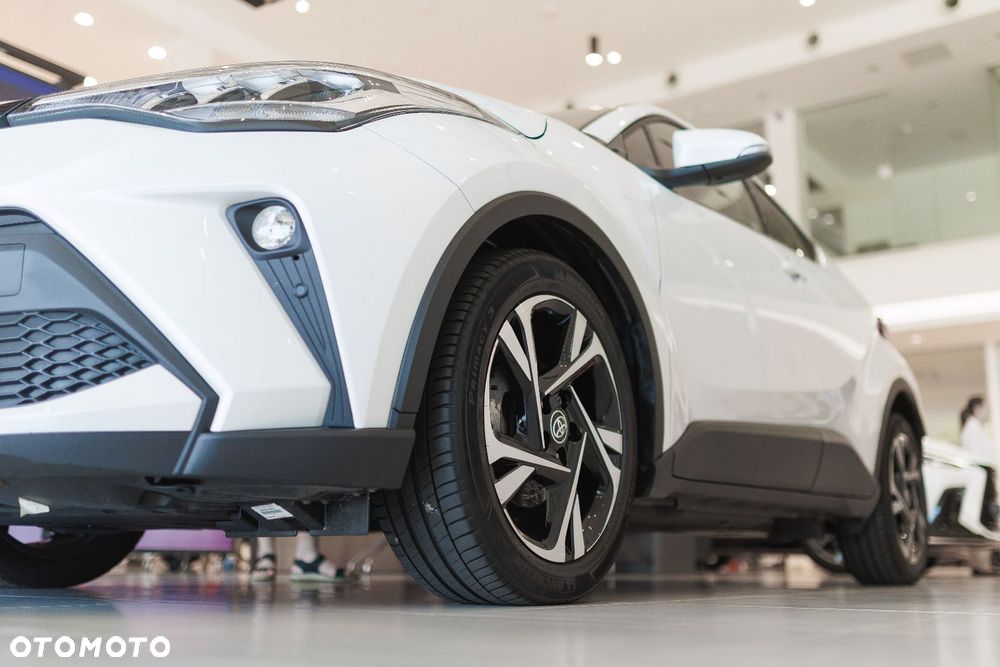 Toyota C-HR - 29