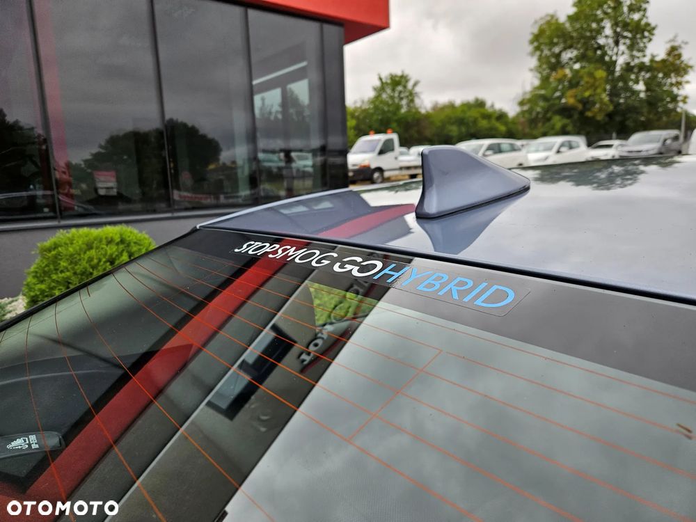 Toyota Corolla 1.8 Hybrid Comfort - 10