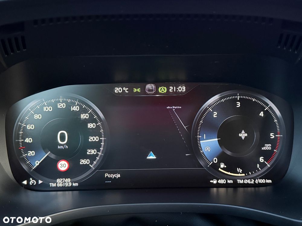 Volvo XC 60 D3 Drive-E Momentum - 31