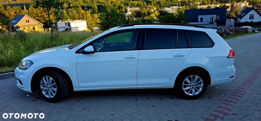 Volkswagen Golf 1.6 TDI BMT Comfortline - 3