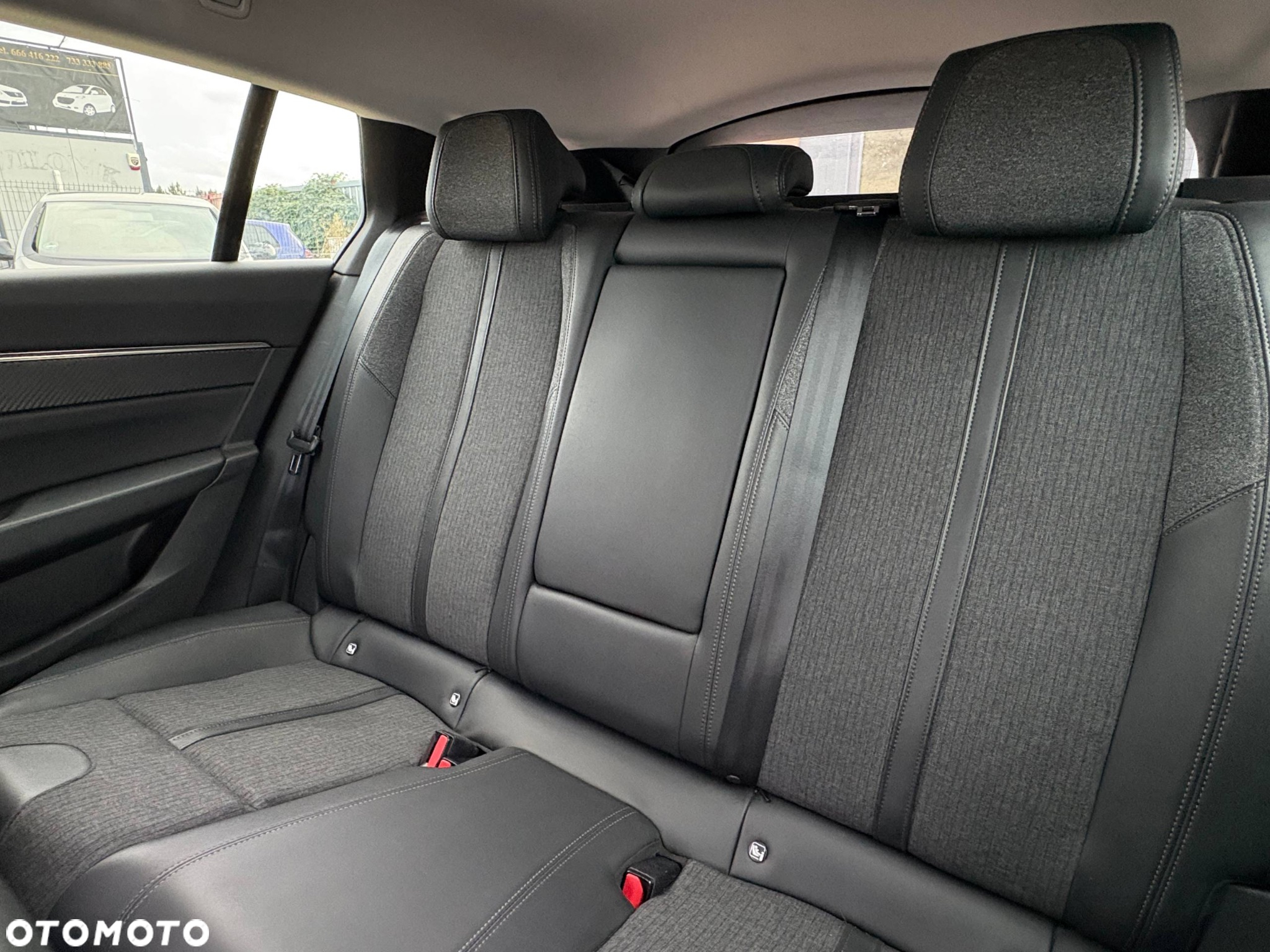 Peugeot 508 BlueHDi 130 EAT8 Allure - 16
