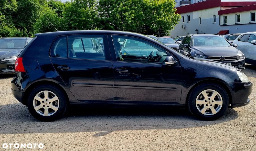 Volkswagen Golf 1.9 TDI Comfortline - 4