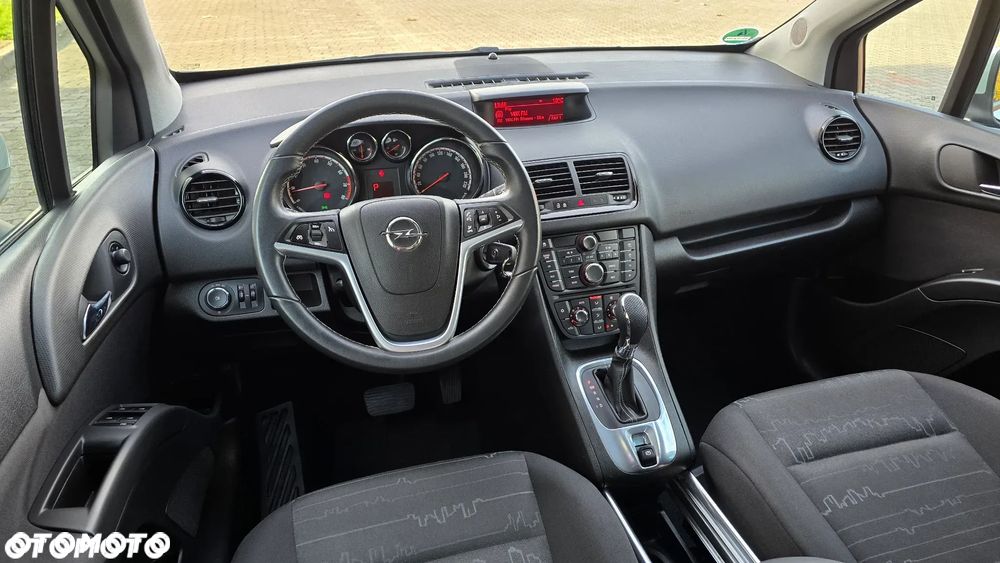 Opel Meriva - 10