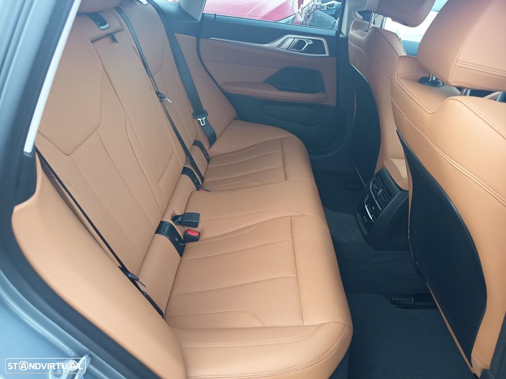 BMW i4 eDrive35 - 26